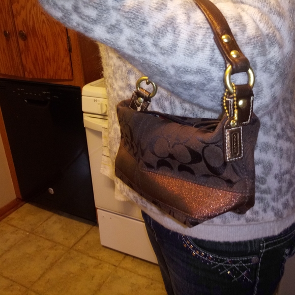 Coach handbag - Picture 7 of 8